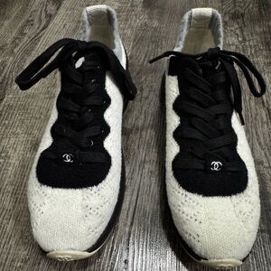 CHANEL Monochrome Knit Lace-Up Sneakers